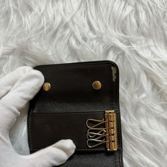 Louis Vuitton Green Monogram Canvas Keyholder Vintage EUC - Picture 15 of 16